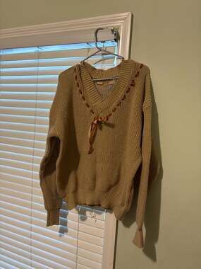 Khaki V-Neck Knit Sweater with Ribbon Bow Detail XXL
